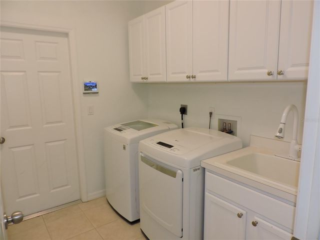 122 CLEAR LAKE DRIVE, Englewood, FL 34223