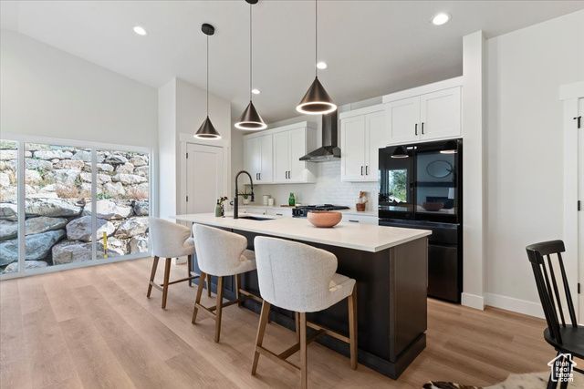 572 S ELENA LN, Ogden, UT 84404