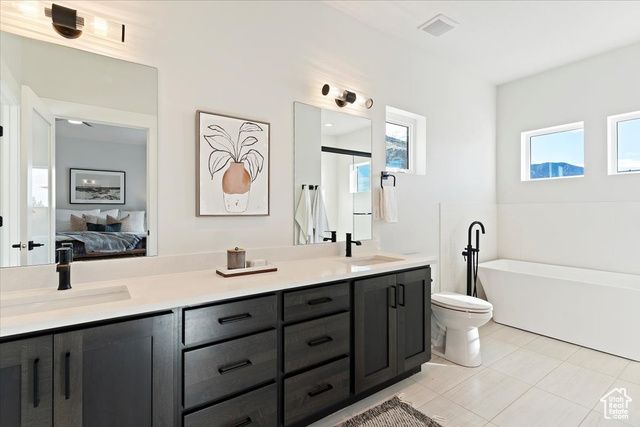 572 S ELENA LN, Ogden, UT 84404