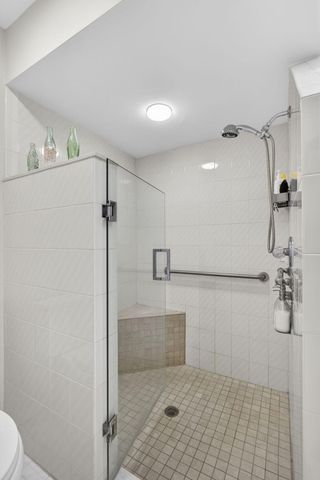 5954 SE Franklin Place, Hobe Sound, FL 33455