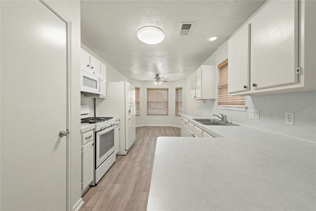 5425 Yale Drive, Katy, TX 77493