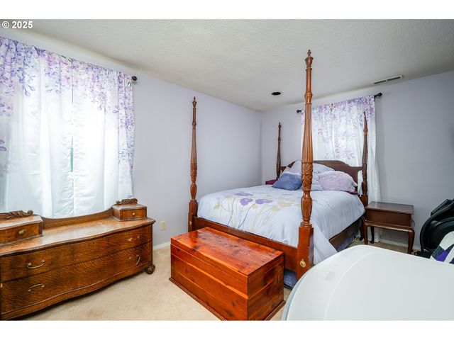 2837 Se 90TH Pl, Portland, OR 97266