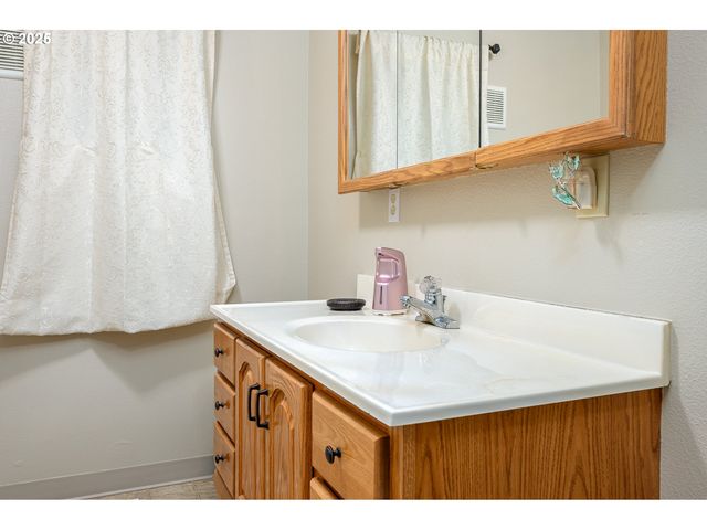 2837 Se 90TH Pl, Portland, OR 97266