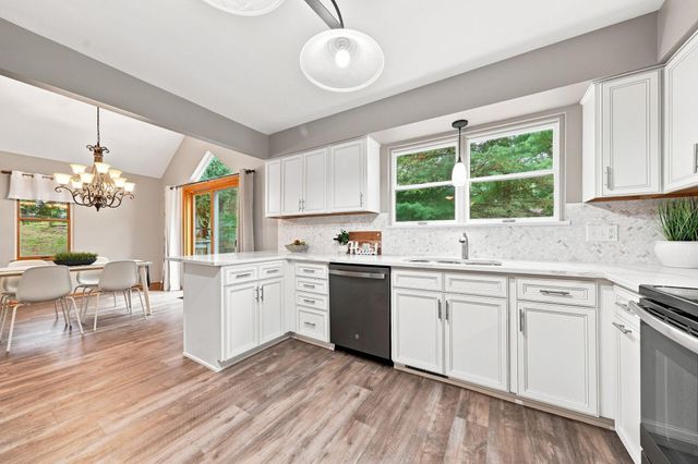 619 Birchwood Avenue, White Bear Lake, MN 55110
