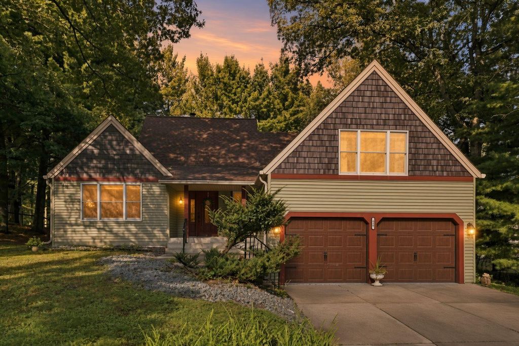 619 Birchwood Avenue, White Bear Lake, MN 55110 — photo 2