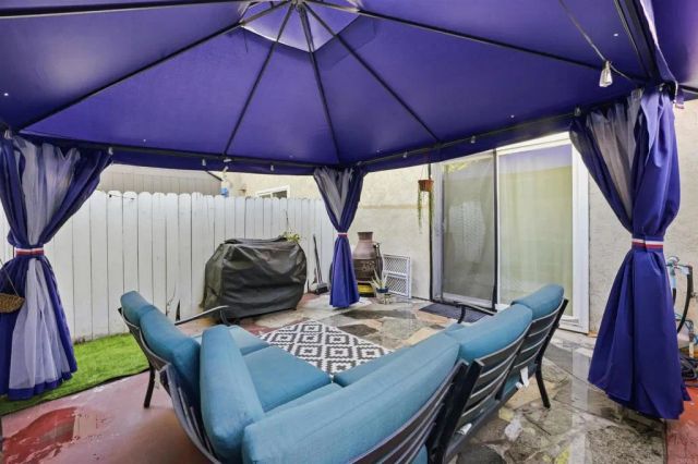 447 Ridgeway Court, Spring Valley, CA 91977