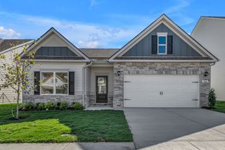 408 Stratford Station Drive, Lebanon, TN 37087