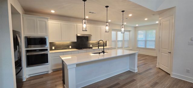 8512 Heard Hill Drive, Mckinney, TX 75071