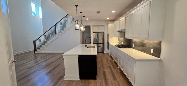 8512 Heard Hill Drive, Mckinney, TX 75071