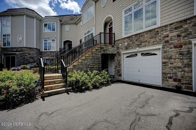 12 Jensen Court, Old Bridge, NJ 08857
