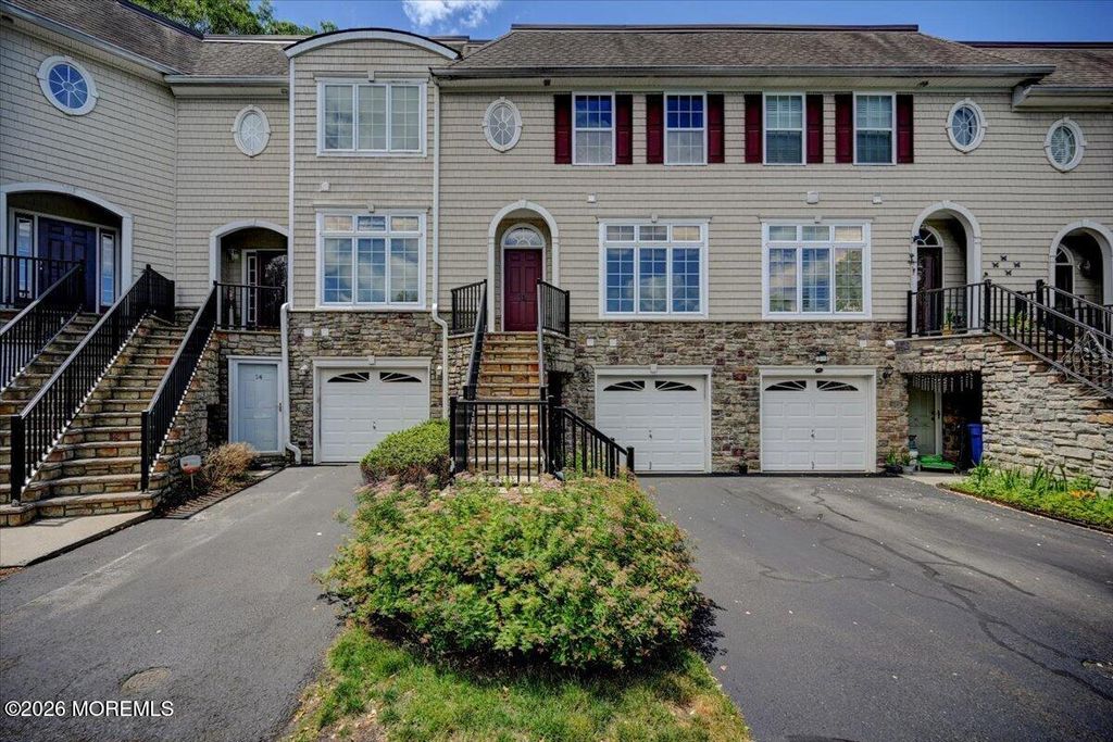 12 Jensen Court, Old Bridge, NJ 08857