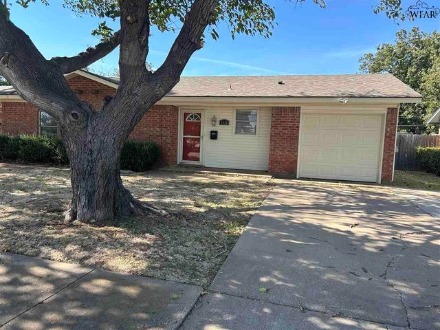 5122 FAIRWAY BOULEVARD, Wichita Falls, TX 76310