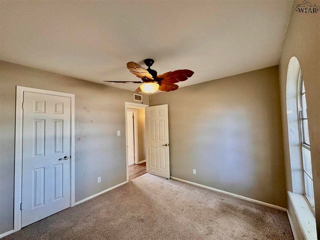 5122 FAIRWAY BOULEVARD, Wichita Falls, TX 76310