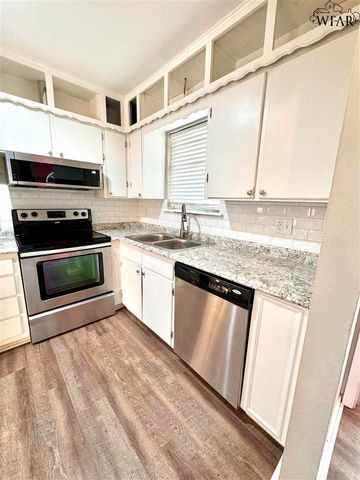 5122 FAIRWAY BOULEVARD, Wichita Falls, TX 76310