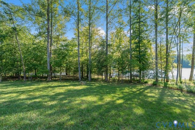 1240 Mill Quarter Rd, Powhatan, VA 23139