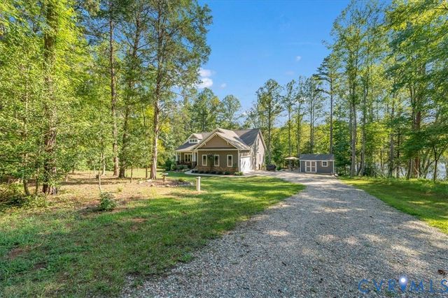 1240 Mill Quarter Rd, Powhatan, VA 23139