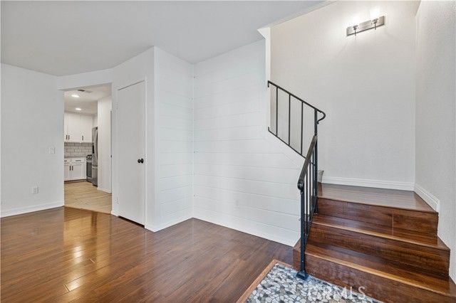 31311 The Old Road B, Castaic, CA 91384