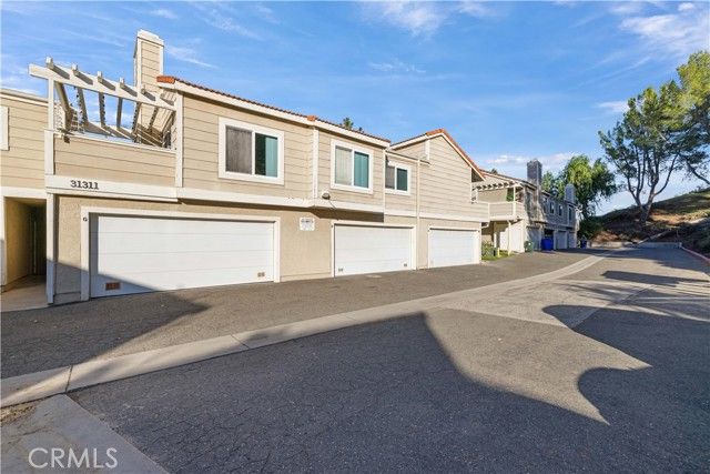 31311 The Old Road B, Castaic, CA 91384