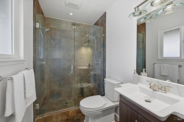 7930 Becky Ct, Rohnert Park, CA 94928