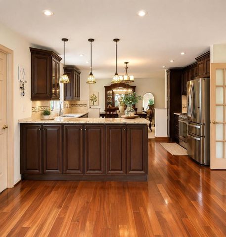 13400 W Linfield DRIVE, New Berlin, WI 53151