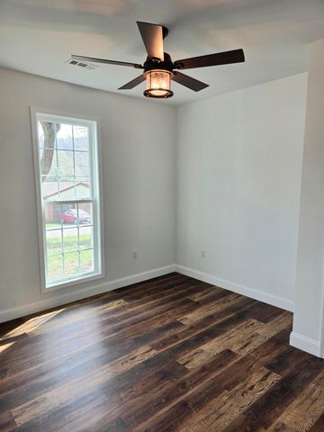 15 Perciful Street, Mt Vernon, KY 40456