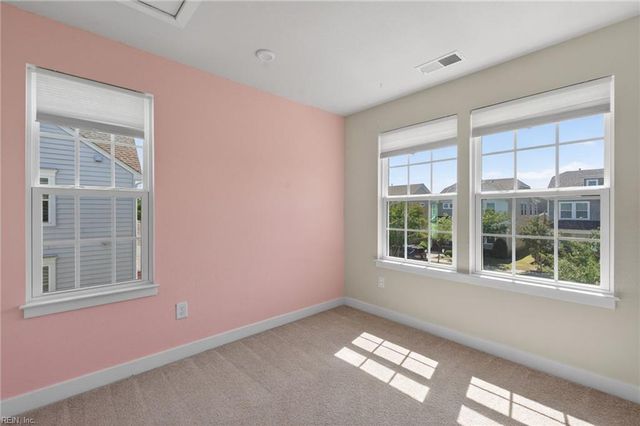 270 Foxglove DR, Portsmouth, VA 23701