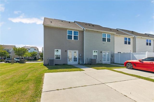 270 Foxglove DR, Portsmouth, VA 23701