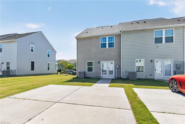 270 Foxglove DR, Portsmouth, VA 23701