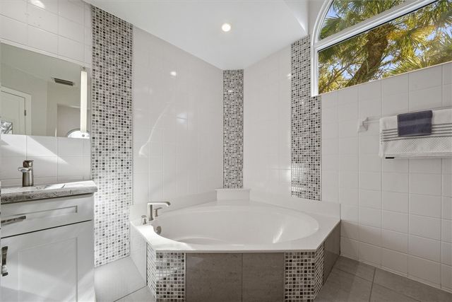 1940 W Shell Lane, Vero Beach, FL 32963