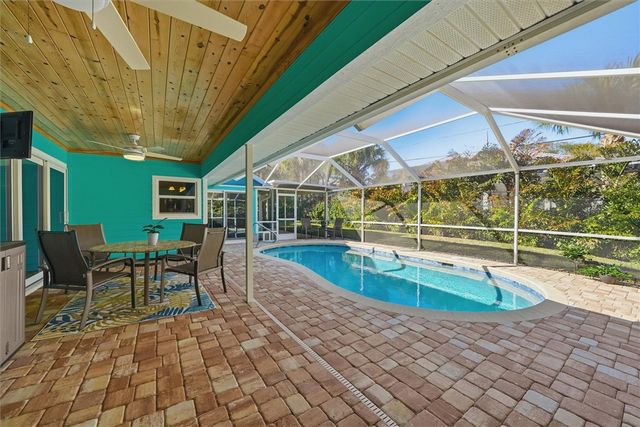 1940 W Shell Lane, Vero Beach, FL 32963