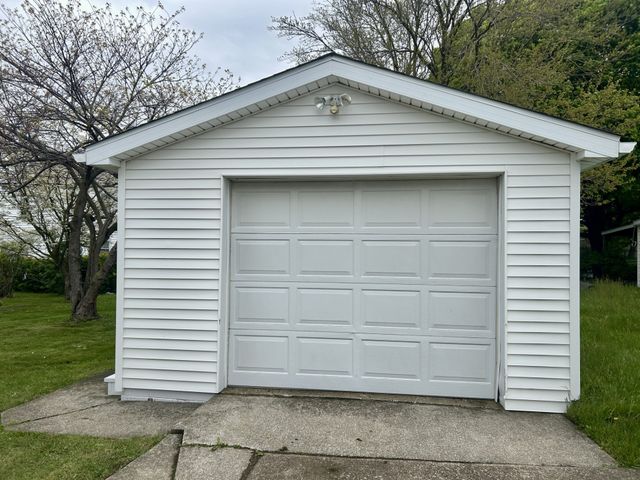 2407 GREENGARDEN Road, Erie, PA 16502