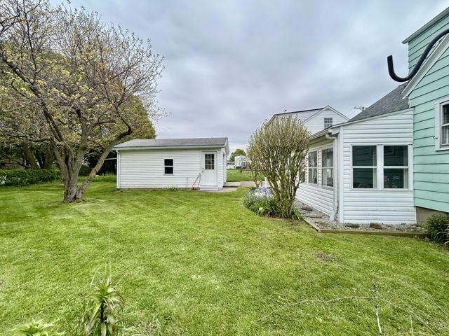 2407 GREENGARDEN Road, Erie, PA 16502