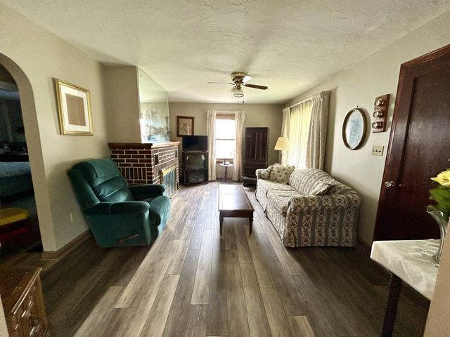 2407 GREENGARDEN Road, Erie, PA 16502