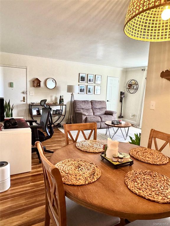 16-19 Utopia Parkway 2-22, Whitestone, NY 11357 — photo 4