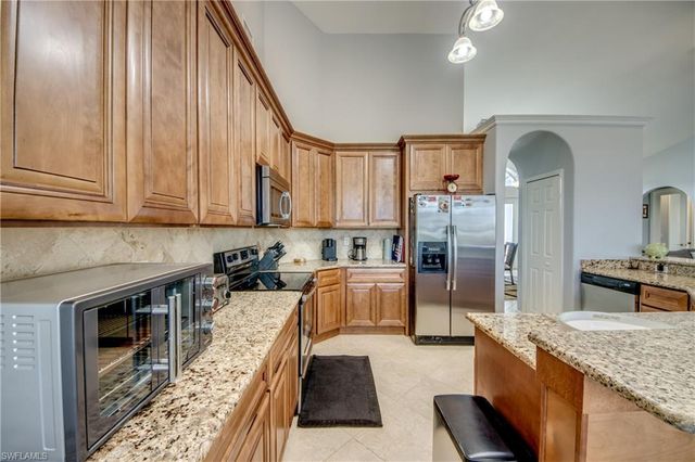 2805 SW 38th ST, Cape Coral, FL 33914