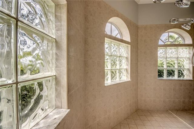 2805 SW 38th ST, Cape Coral, FL 33914