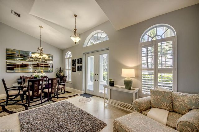 2805 SW 38th ST, Cape Coral, FL 33914