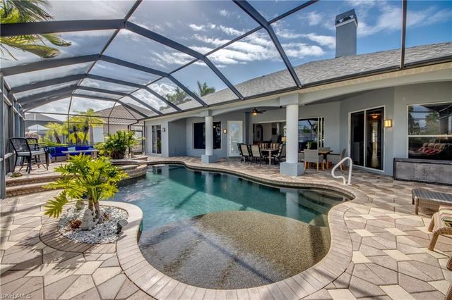 2805 SW 38th ST, Cape Coral, FL 33914