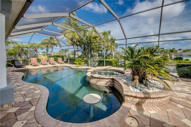 2805 SW 38th ST, Cape Coral, FL 33914