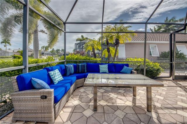 2805 SW 38th ST, Cape Coral, FL 33914