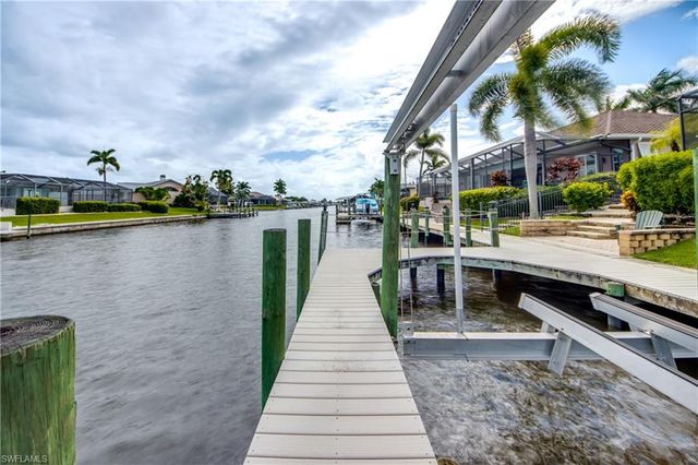 2805 SW 38th ST, Cape Coral, FL 33914