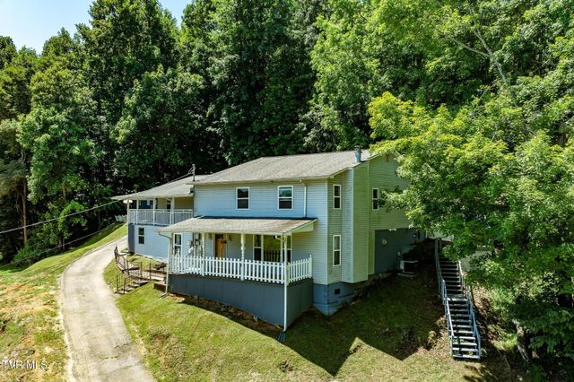 10590 Oak Grove Road, Bristol, VA 24202