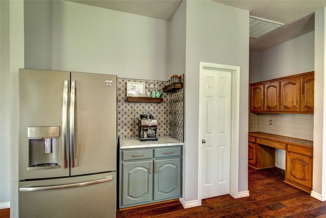 2744 Stoney Hollow Lane, Rockwall, TX 75087