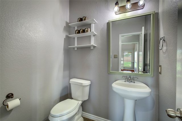 2744 Stoney Hollow Lane, Rockwall, TX 75087
