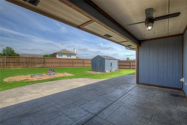 2744 Stoney Hollow Lane, Rockwall, TX 75087