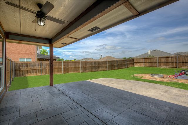 2744 Stoney Hollow Lane, Rockwall, TX 75087