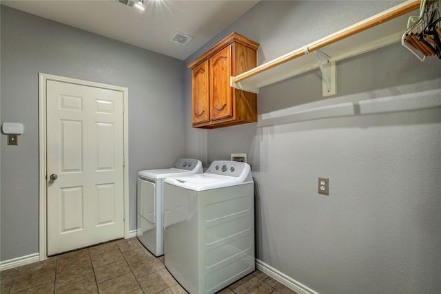2744 Stoney Hollow Lane, Rockwall, TX 75087