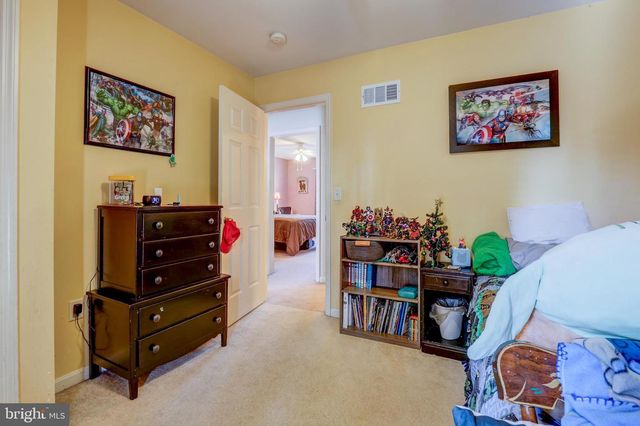 106 BATTENS CIR, Leola, PA 17540