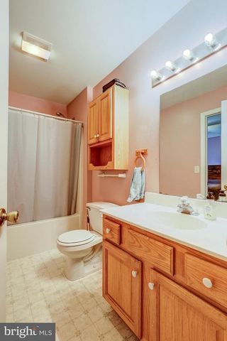 106 BATTENS CIR, Leola, PA 17540