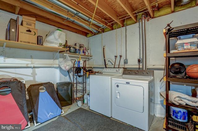 106 BATTENS CIR, Leola, PA 17540